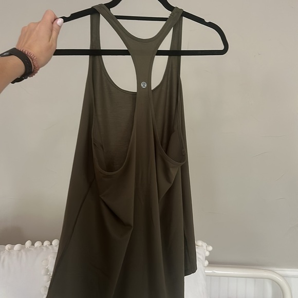 Army Green LuluLemon Athletica Tank Top, size 12 - Picture 3 of 3